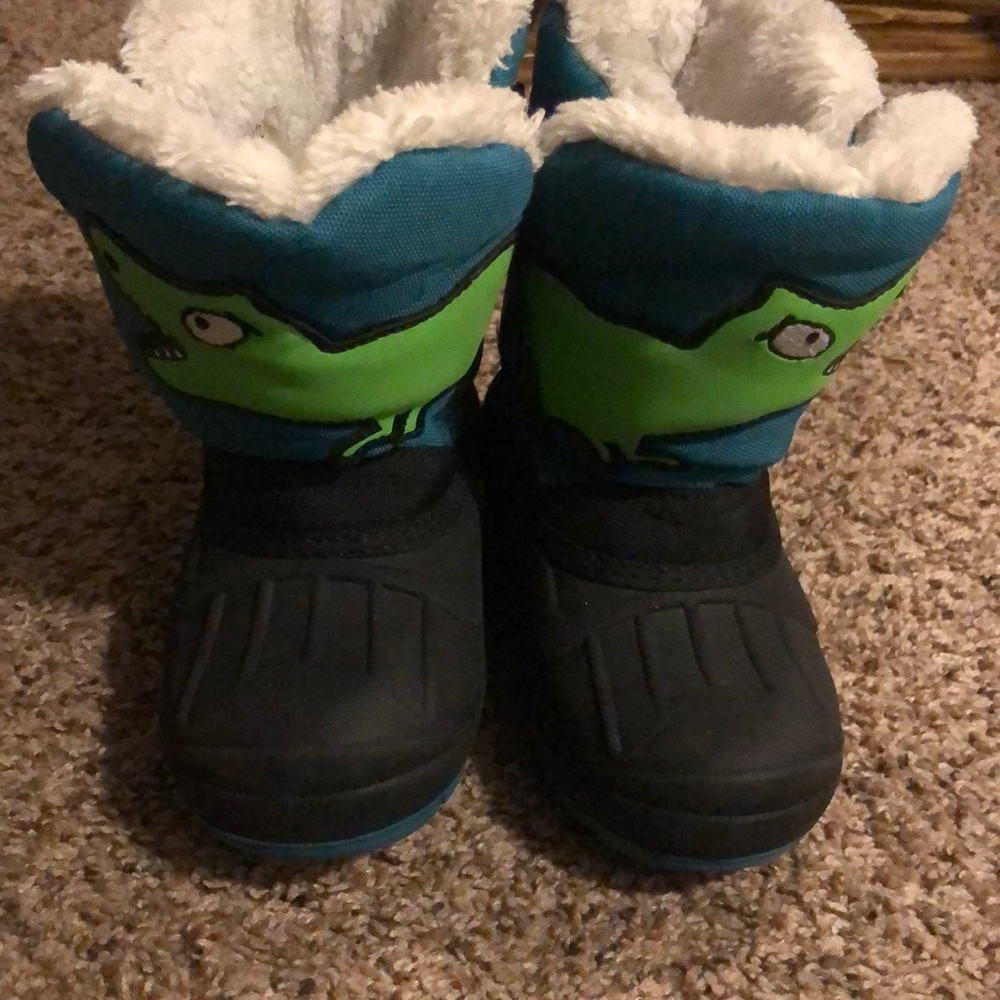 Cat and Jack Toddler Boots Size 8
